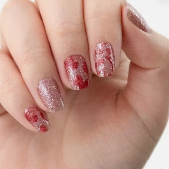 Color Street IT'S A KEY-PER Pink Red Heart Glitter Retired Nail Polish Strip Set - Picture 2 of 11